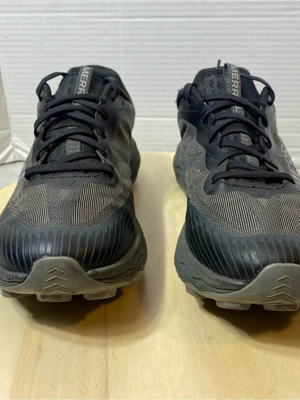 Merrell Men’s Agility Peak 6 Trail Running Shoes Black Size 9(J00003309)